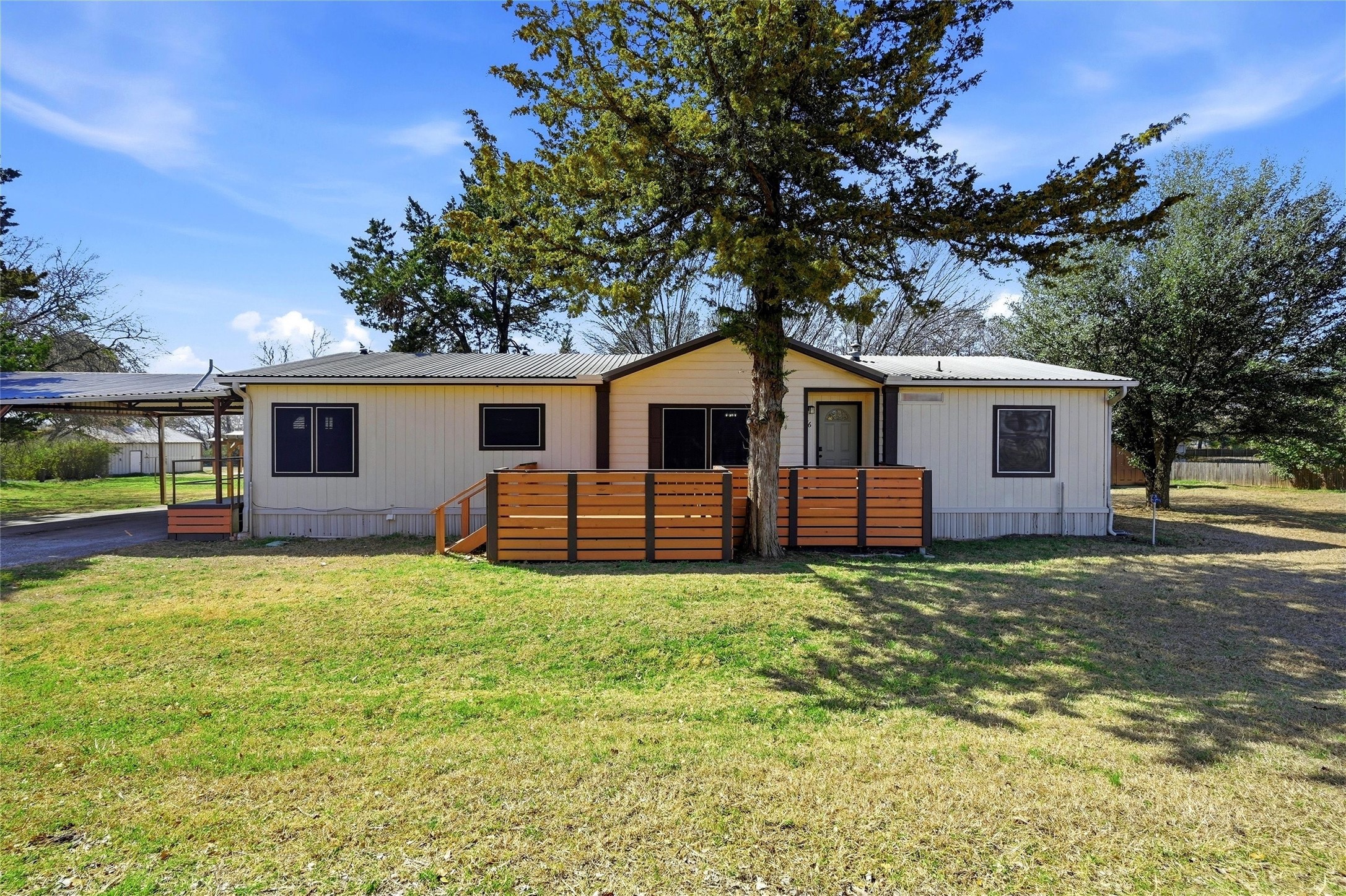 76 Forest Lane Gordonville TX 76245