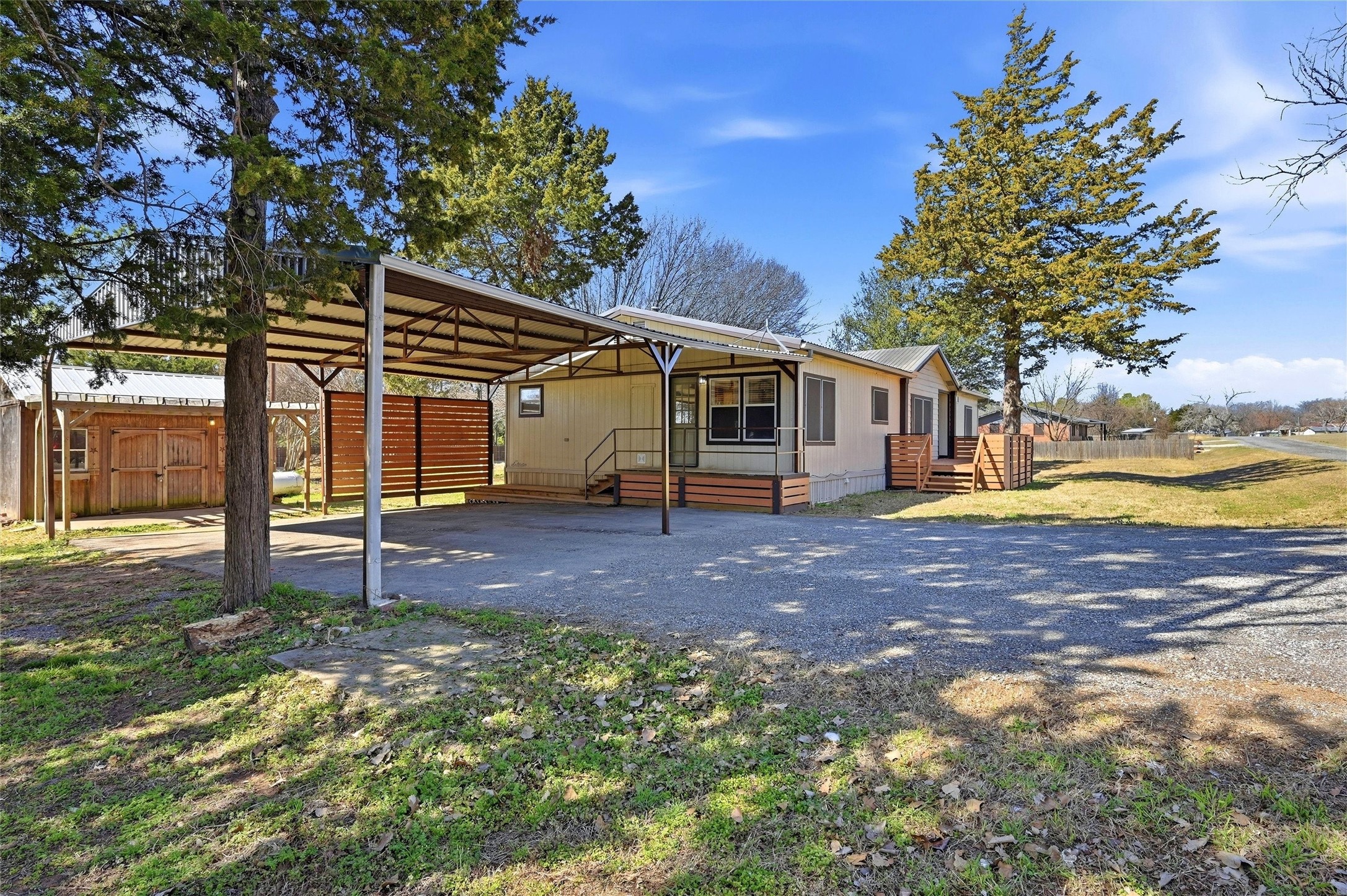 76 Forest Lane Gordonville TX 76245