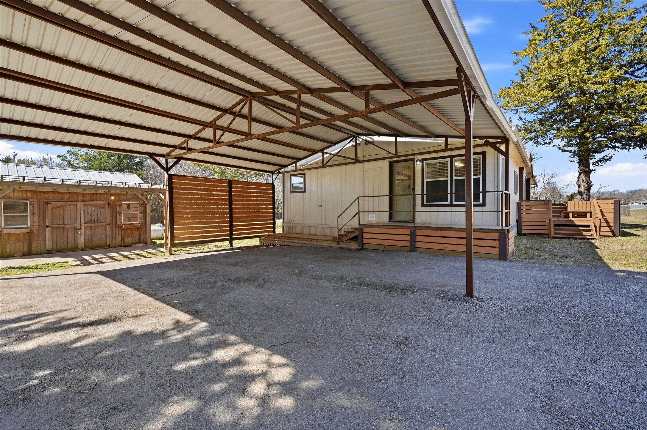 76 Forest Lane Gordonville TX 76245