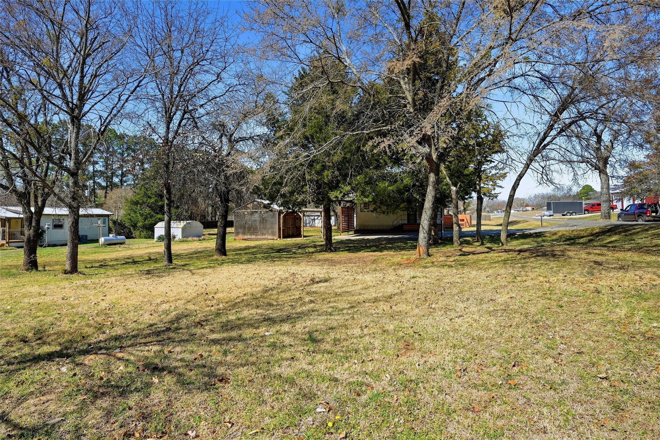 76 Forest Lane Gordonville TX 76245
