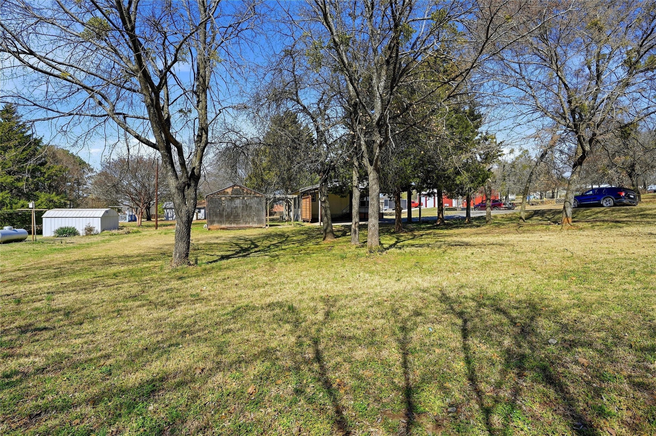 76 Forest Lane Gordonville TX 76245