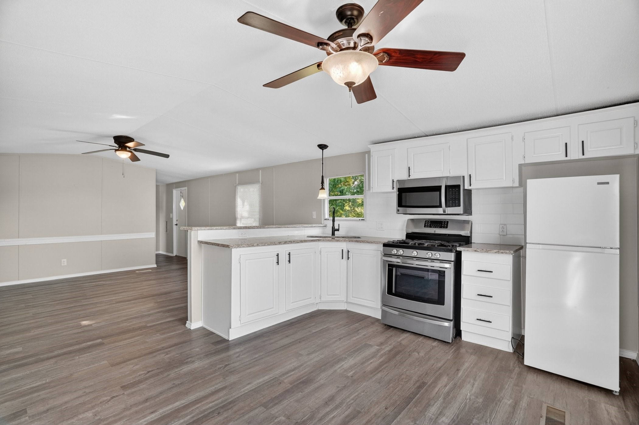 7601 River Run Granbury TX 76049