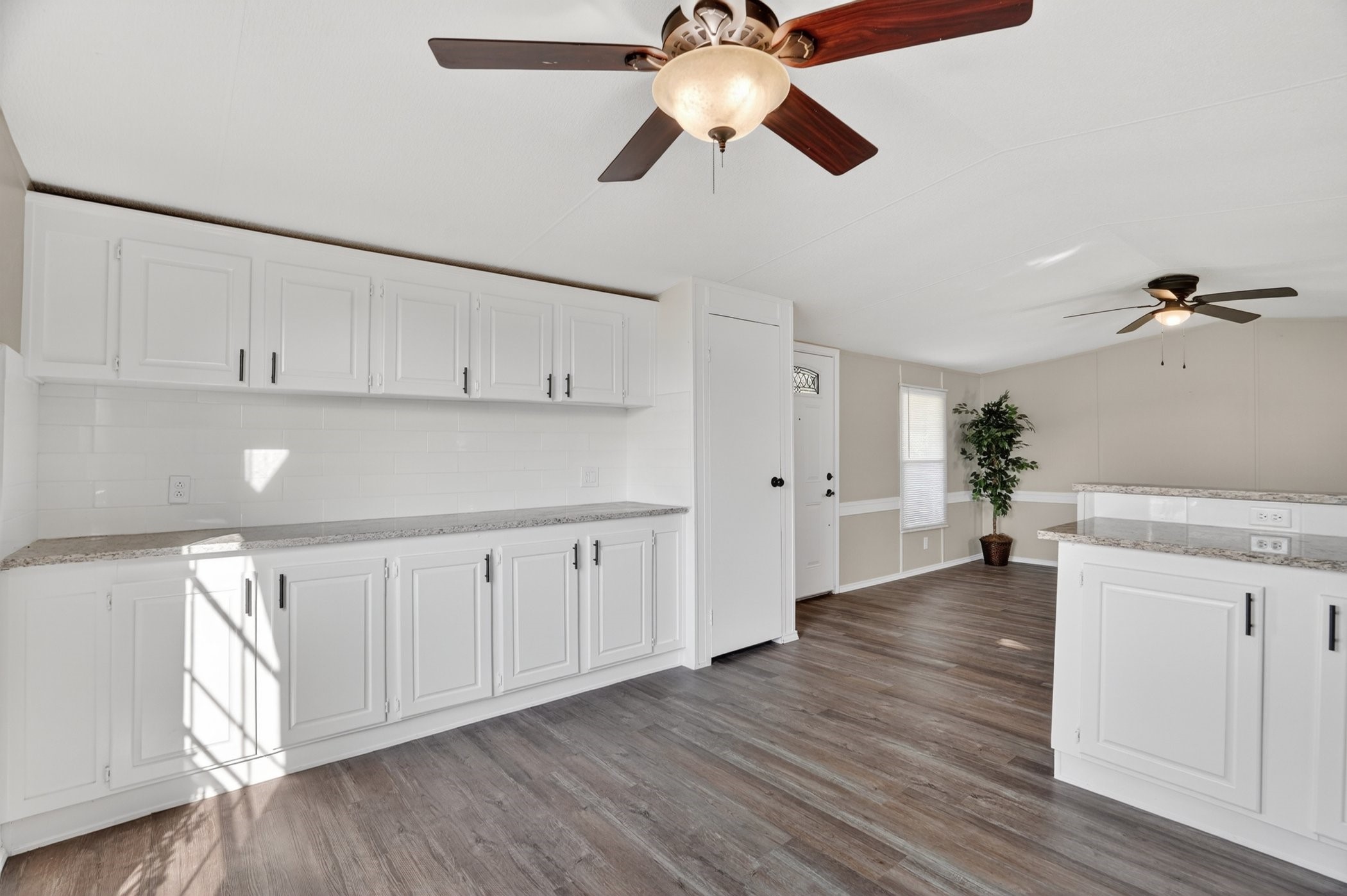 7601 River Run Granbury TX 76049