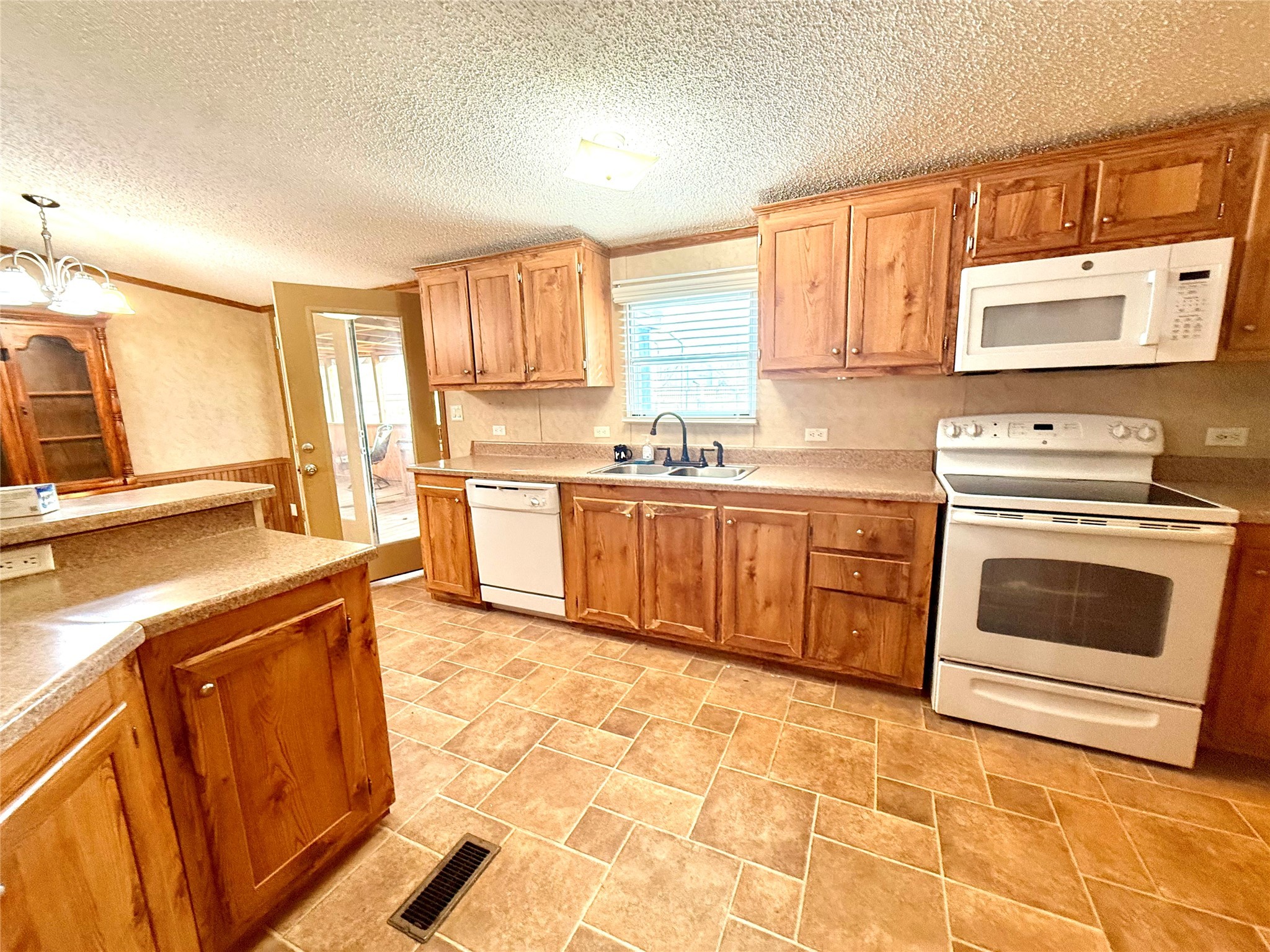 254 Holiday Village Drive Quitman TX 75783