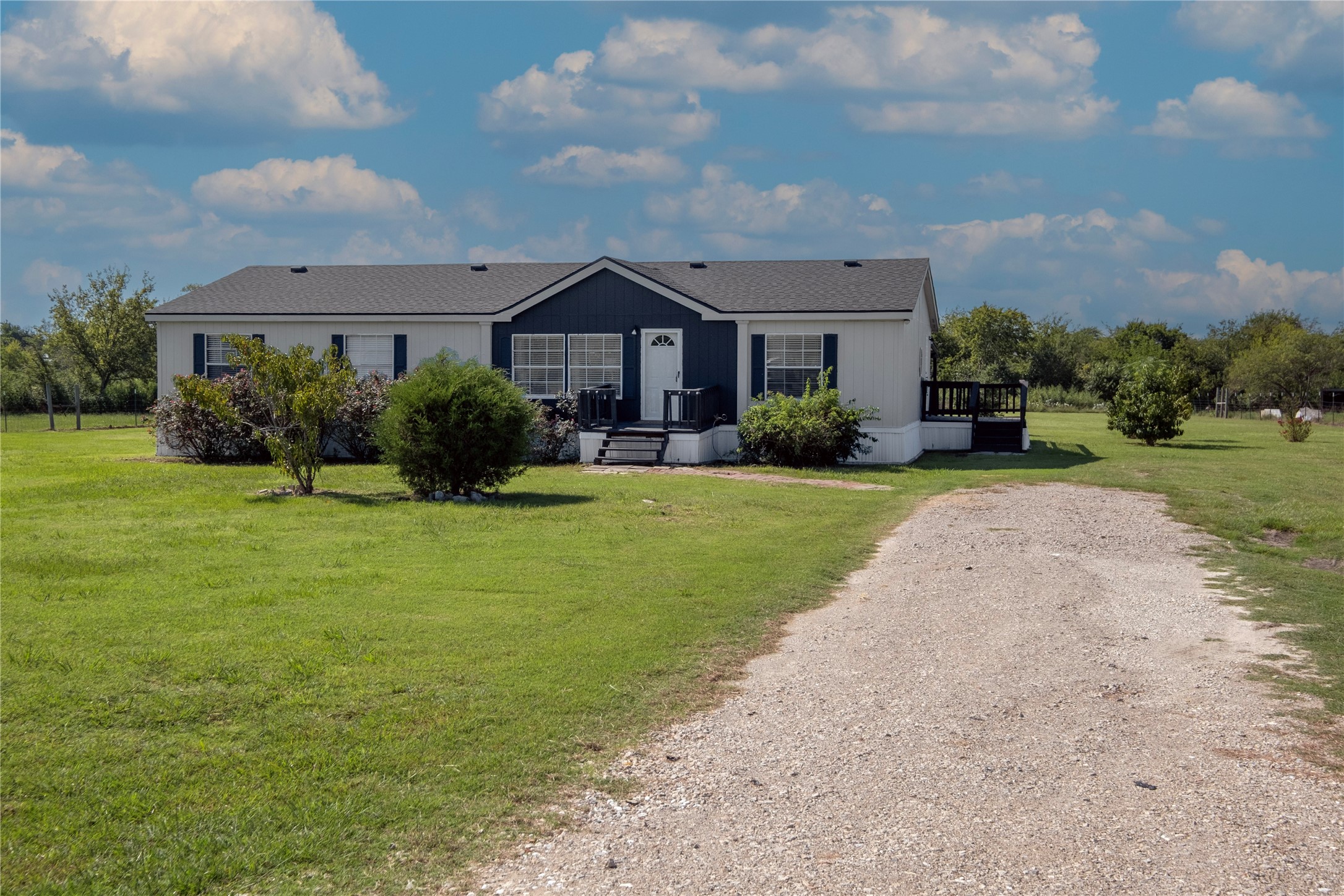 5657 Cheryl Lane Kaufman TX 75142