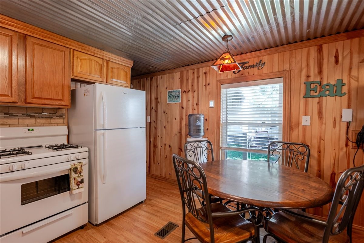 2334 Sanbar Road Possum Kingdom Lake TX 76449