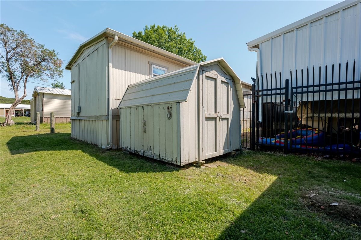 2334 Sanbar Road Possum Kingdom Lake TX 76449