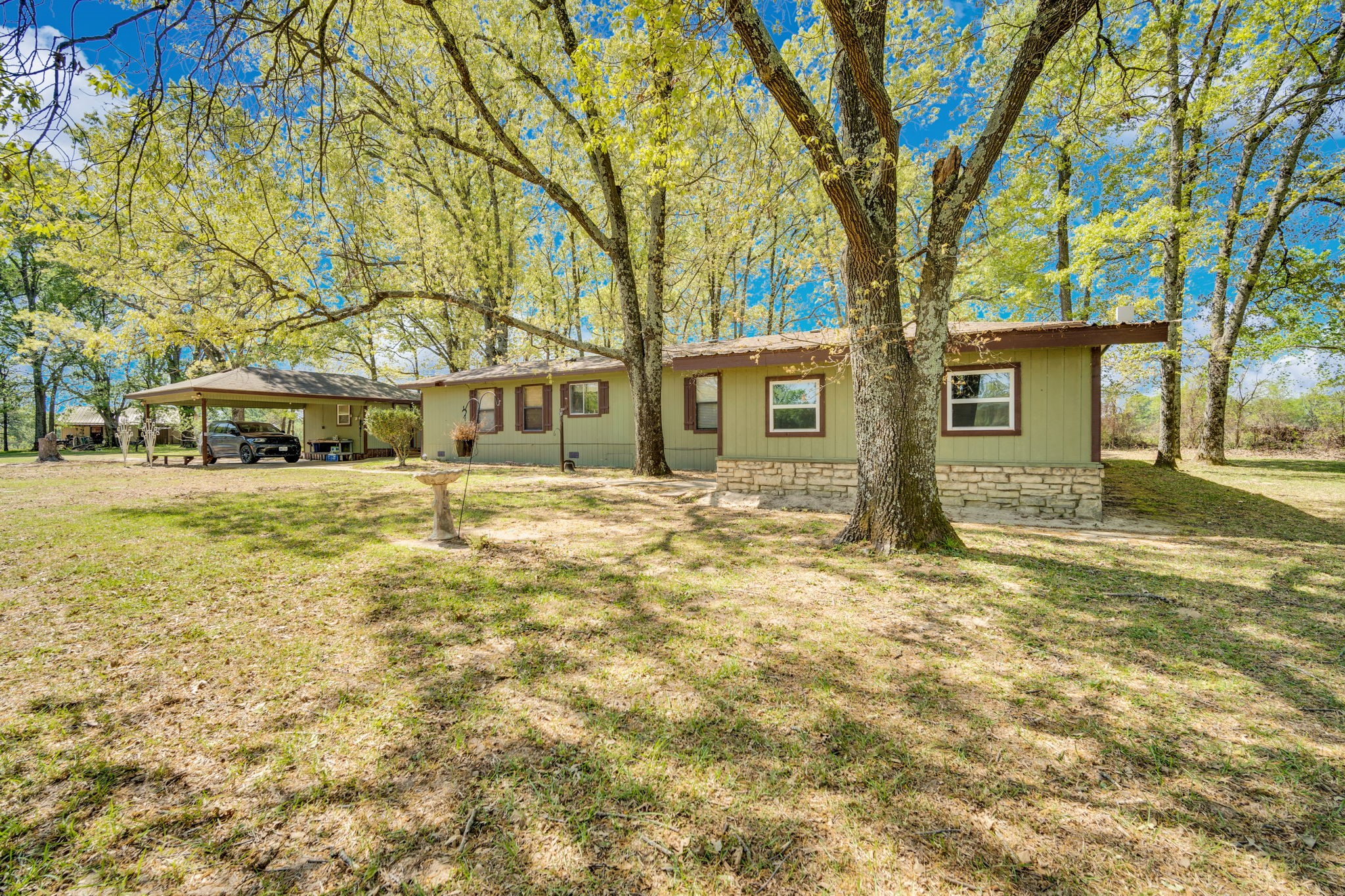 321 Rs County Road 3310 Emory TX 75440