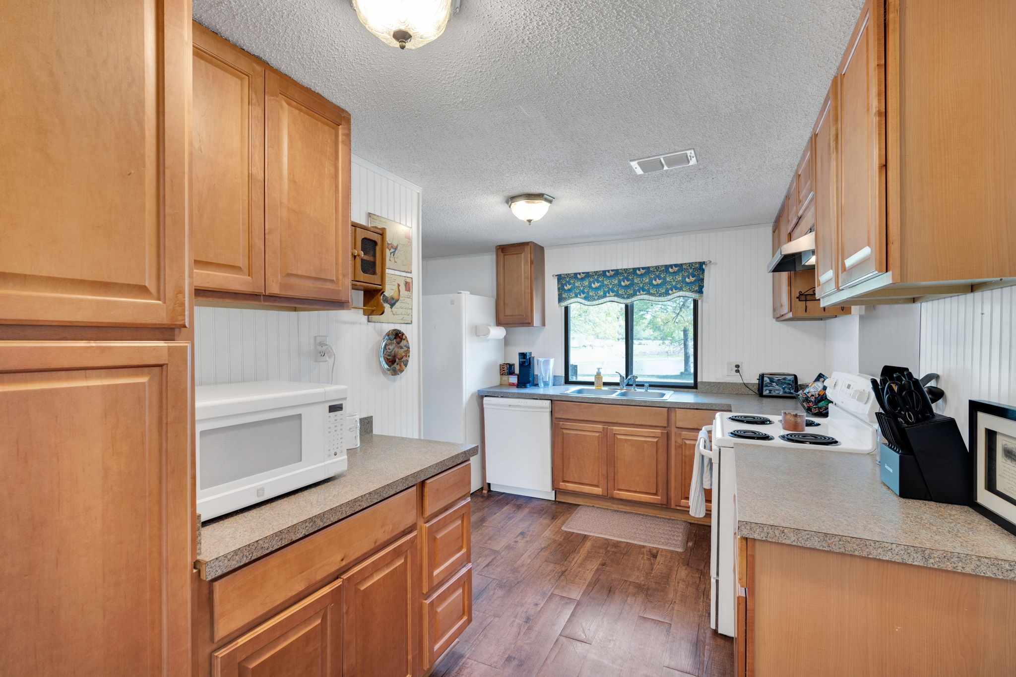 321 Rs County Road 3310 Emory TX 75440