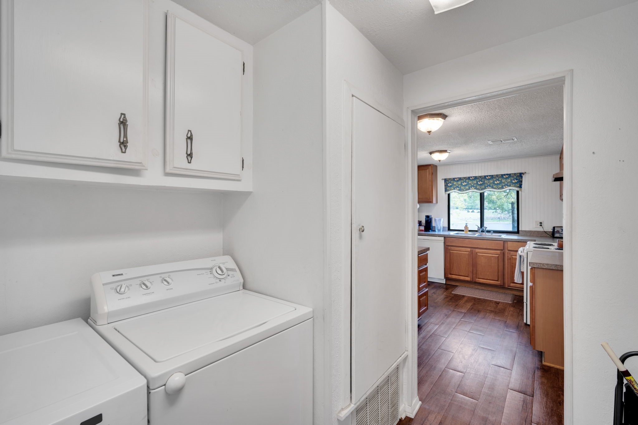 321 Rs County Road 3310 Emory TX 75440