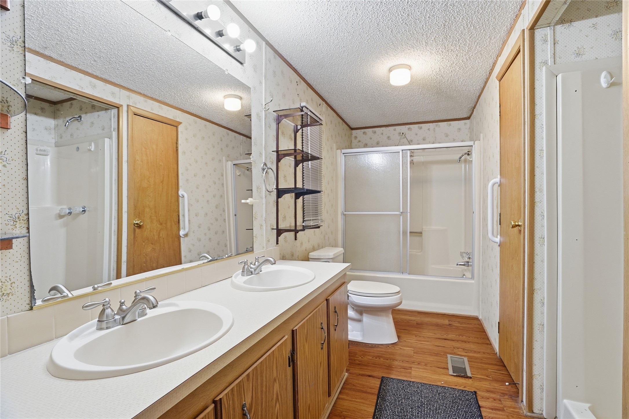 4400 Kristy Court Granbury TX 76049