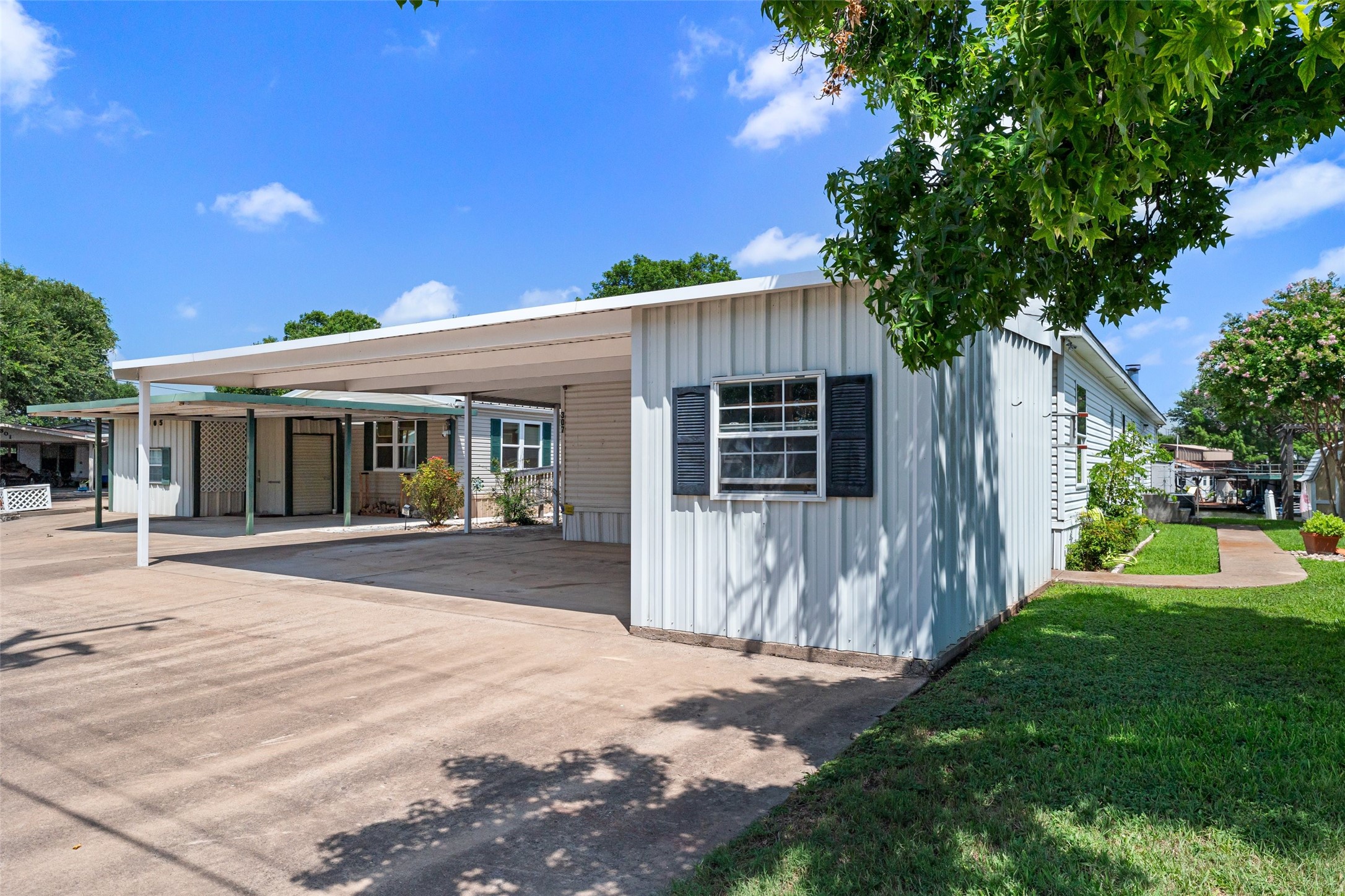 307 Brazos Harbor Drive Granbury TX 76048