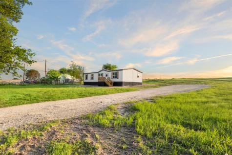 3024 County Road 210 Alvarado TX 76009