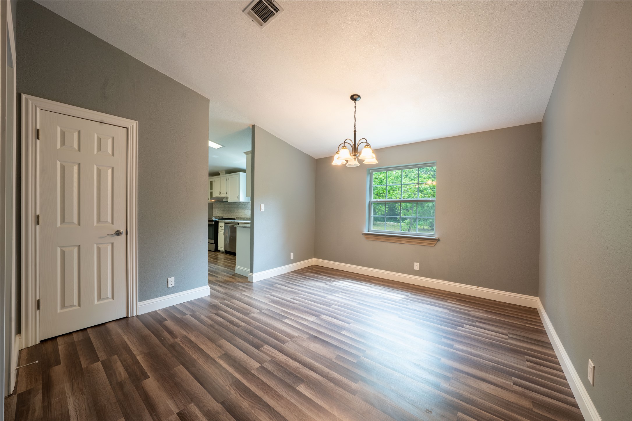 6617 Pecanwood Court Mansfield TX 76063