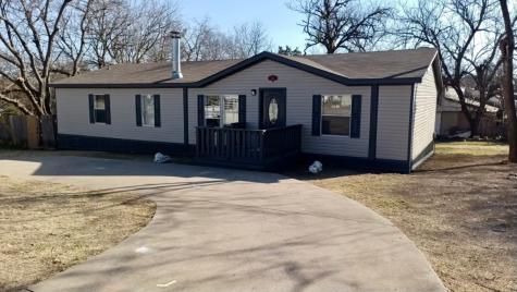 1211 Pawnee Trail Granbury TX 76048