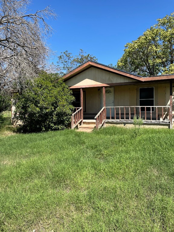1915 Goodnight Court Granbury TX 76049