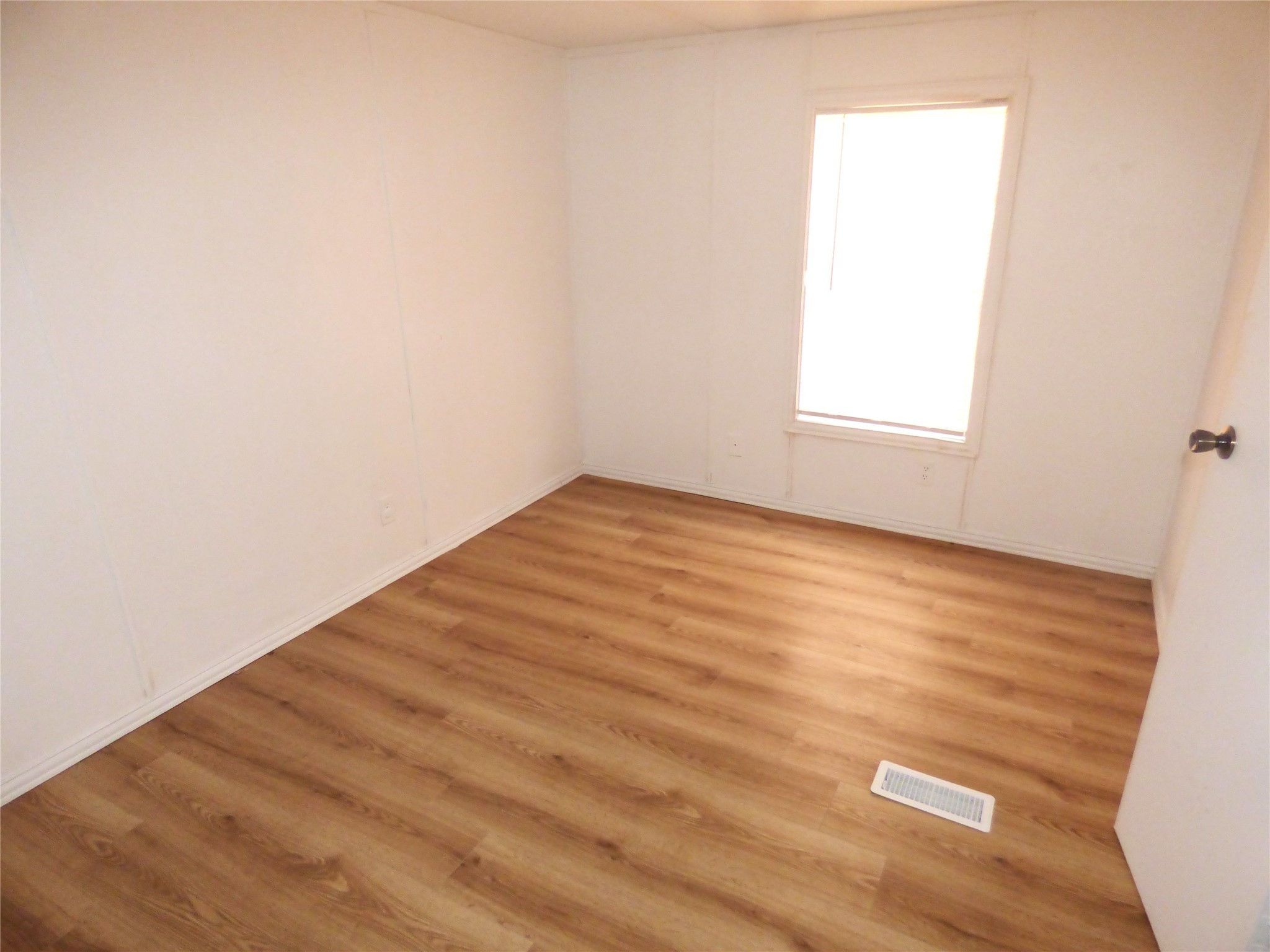 105 E 9th Street Cisco TX 76437