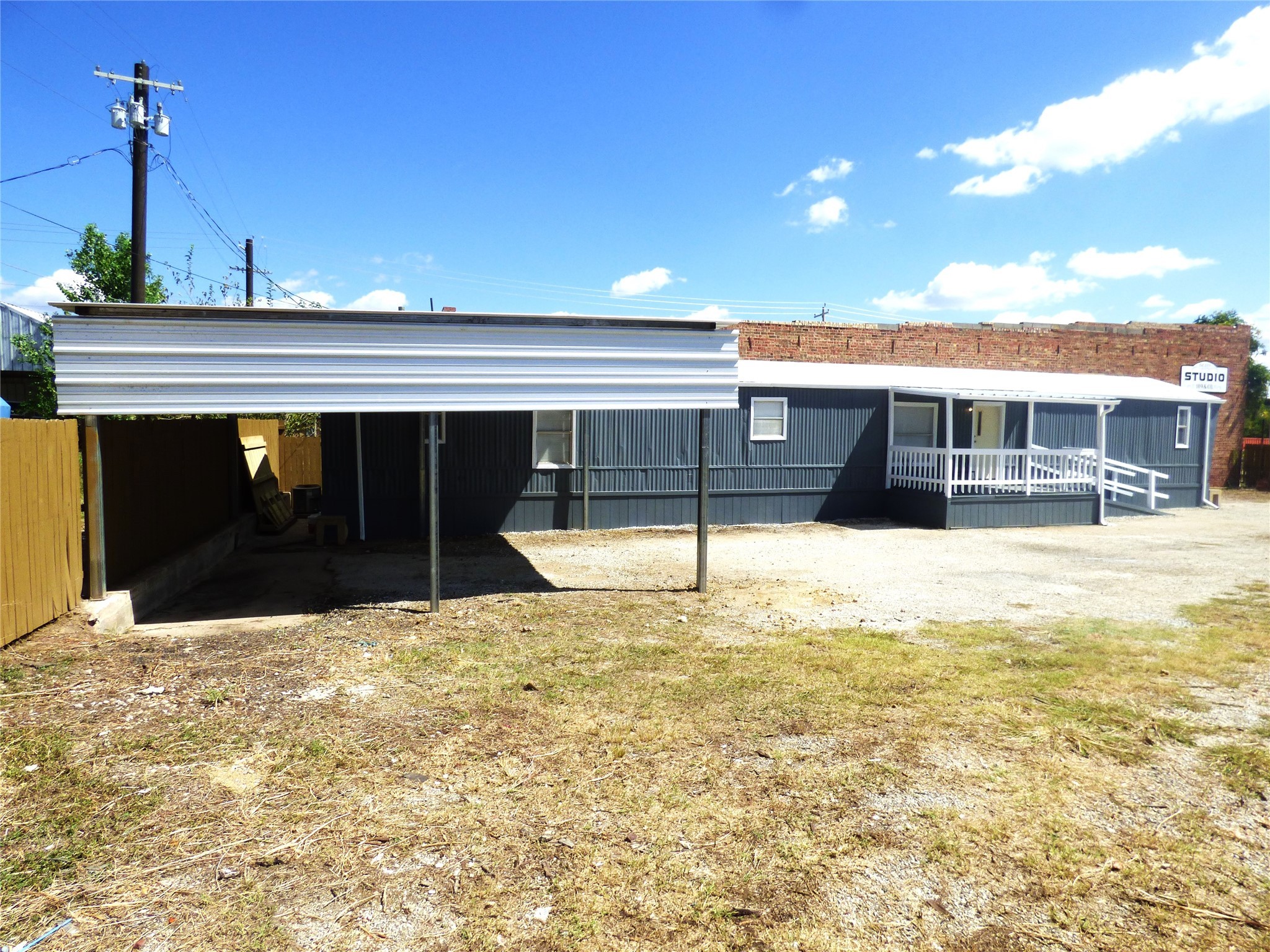 105 E 9th Street Cisco TX 76437