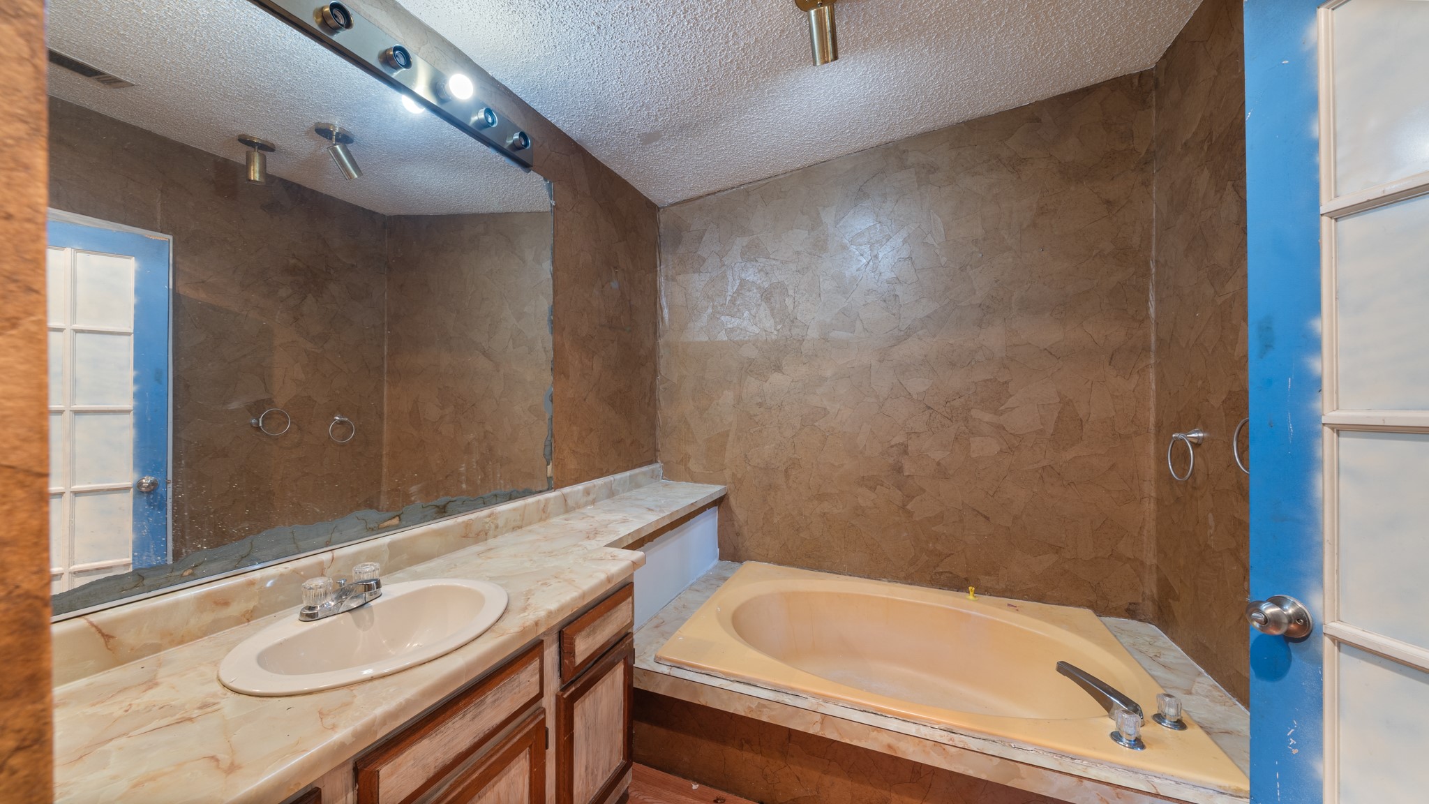 8700 Highview Drive Crandall TX 75114