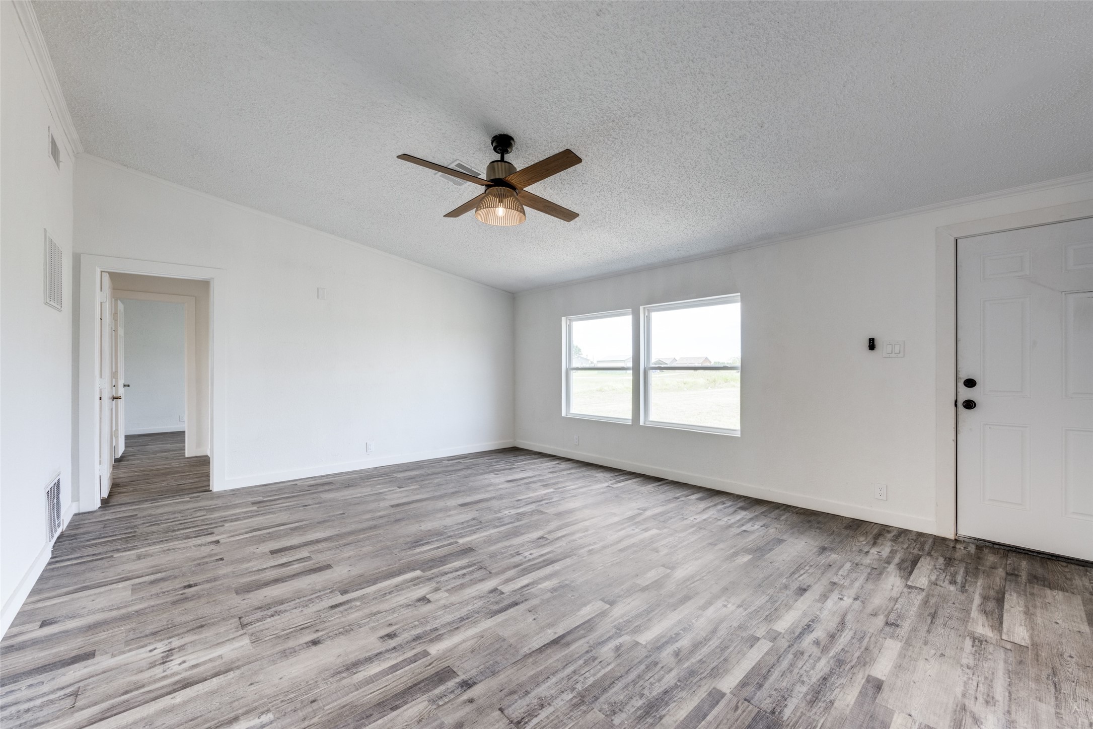 140 Terri Drive Collinsville TX 76233