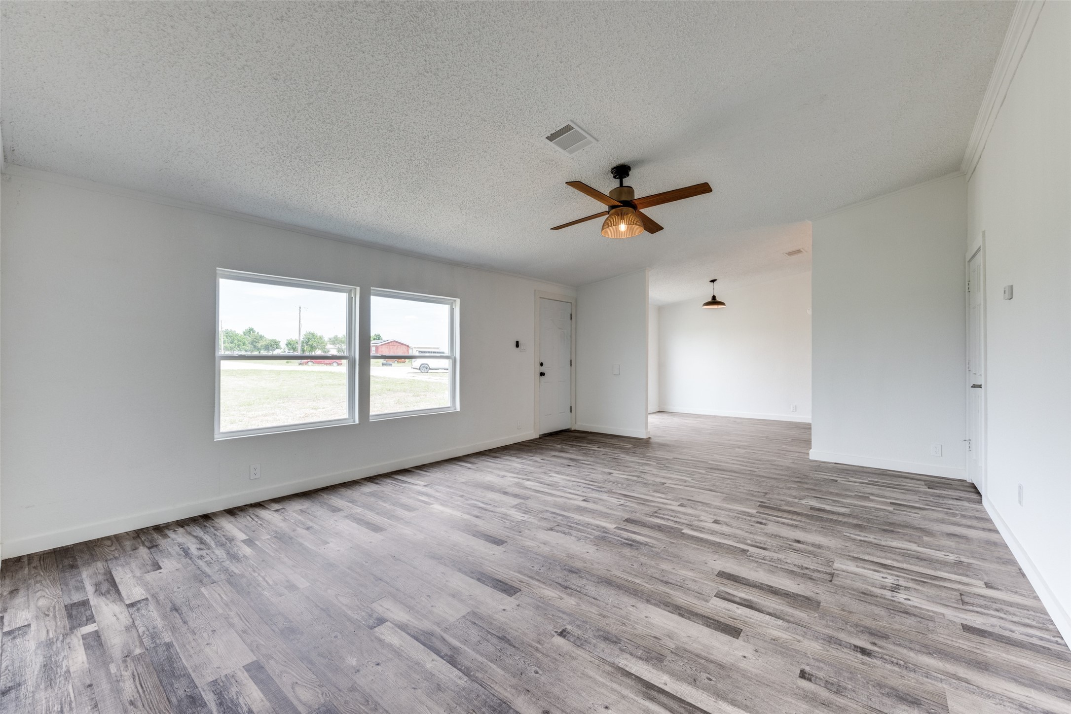 140 Terri Drive Collinsville TX 76233