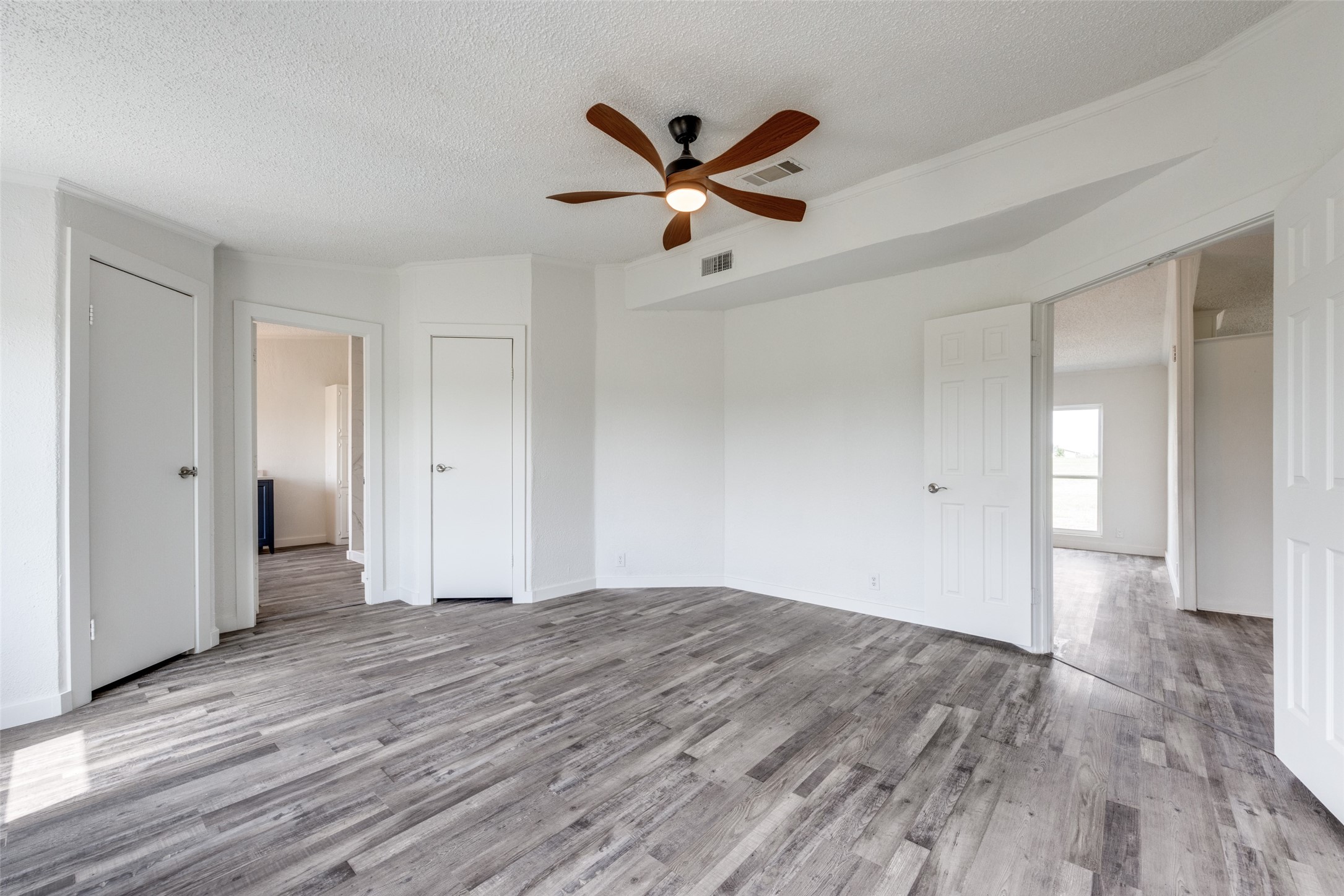 140 Terri Drive Collinsville TX 76233
