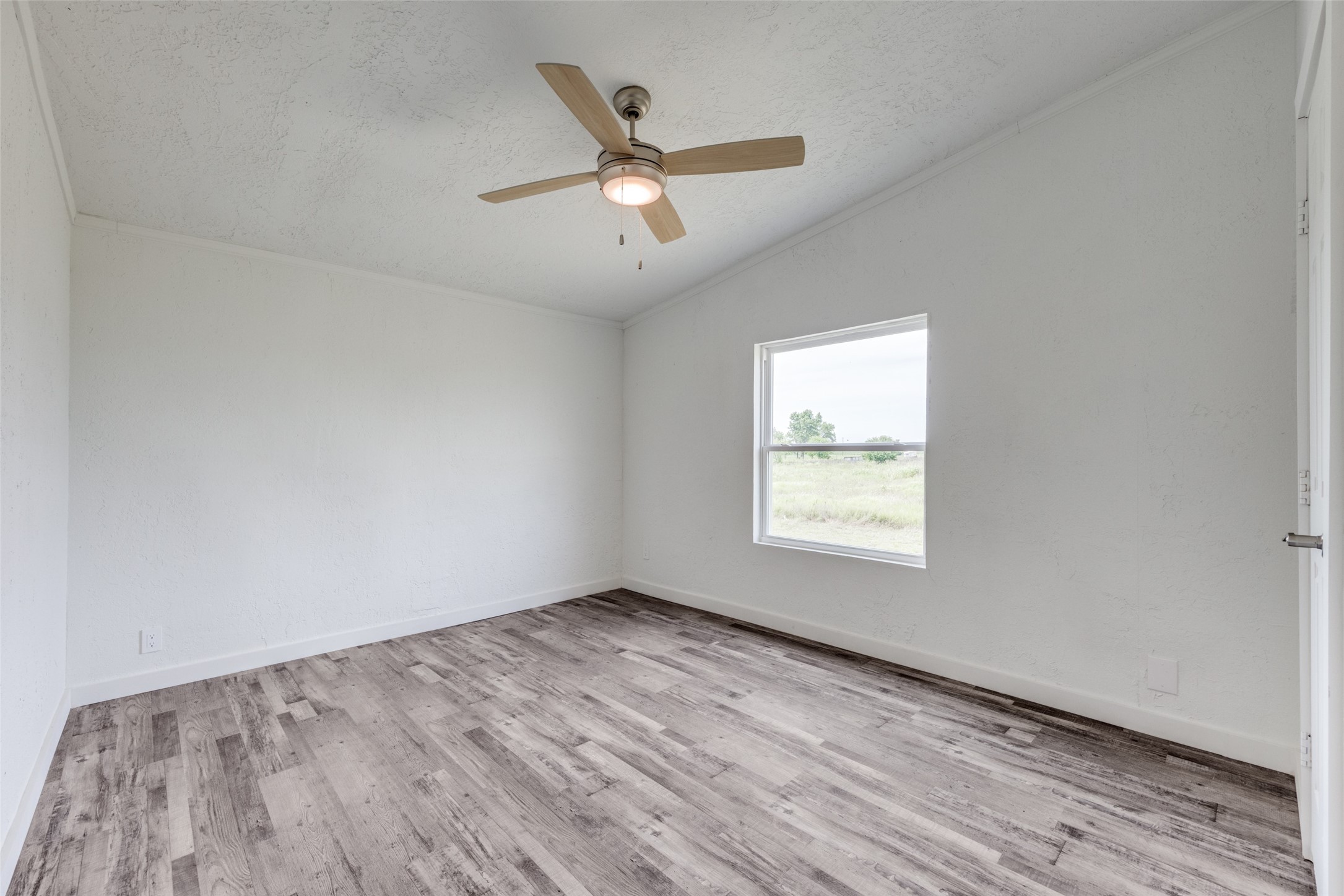 140 Terri Drive Collinsville TX 76233