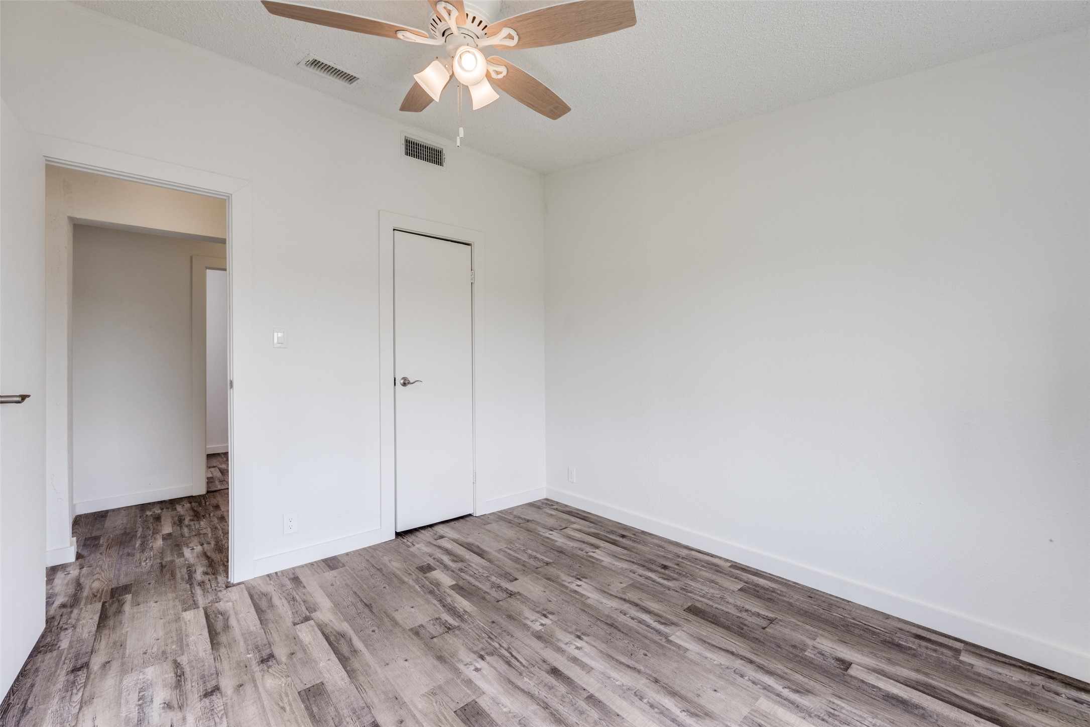 140 Terri Drive Collinsville TX 76233