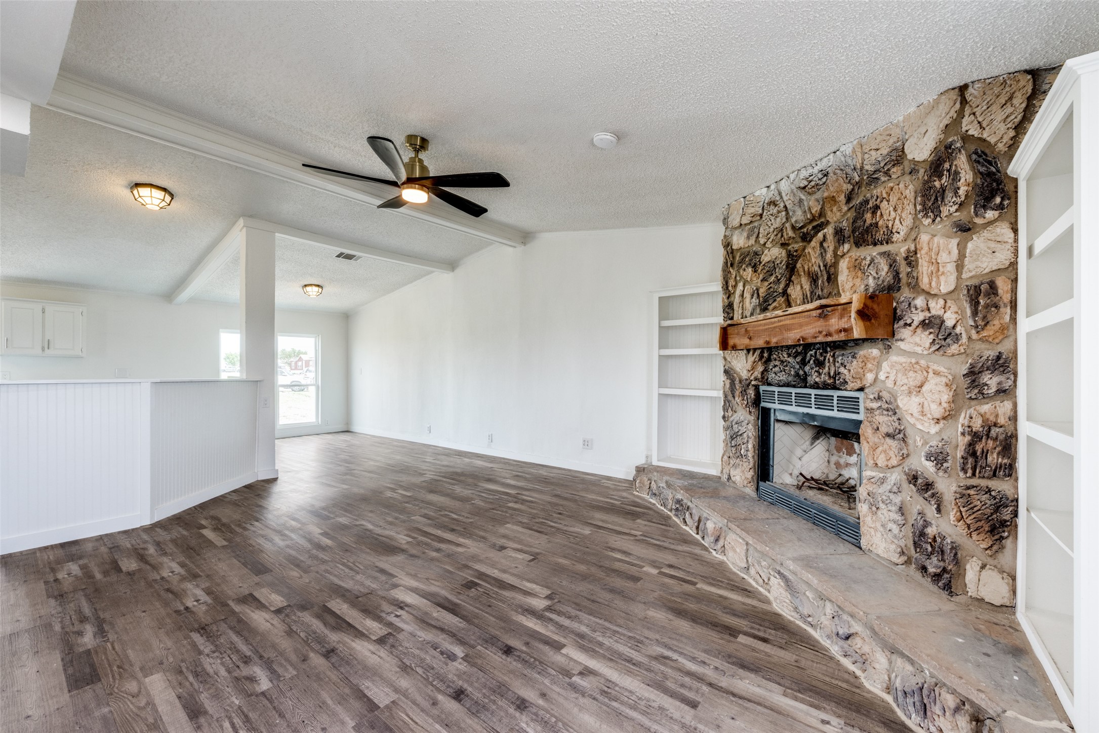 140 Terri Drive Collinsville TX 76233