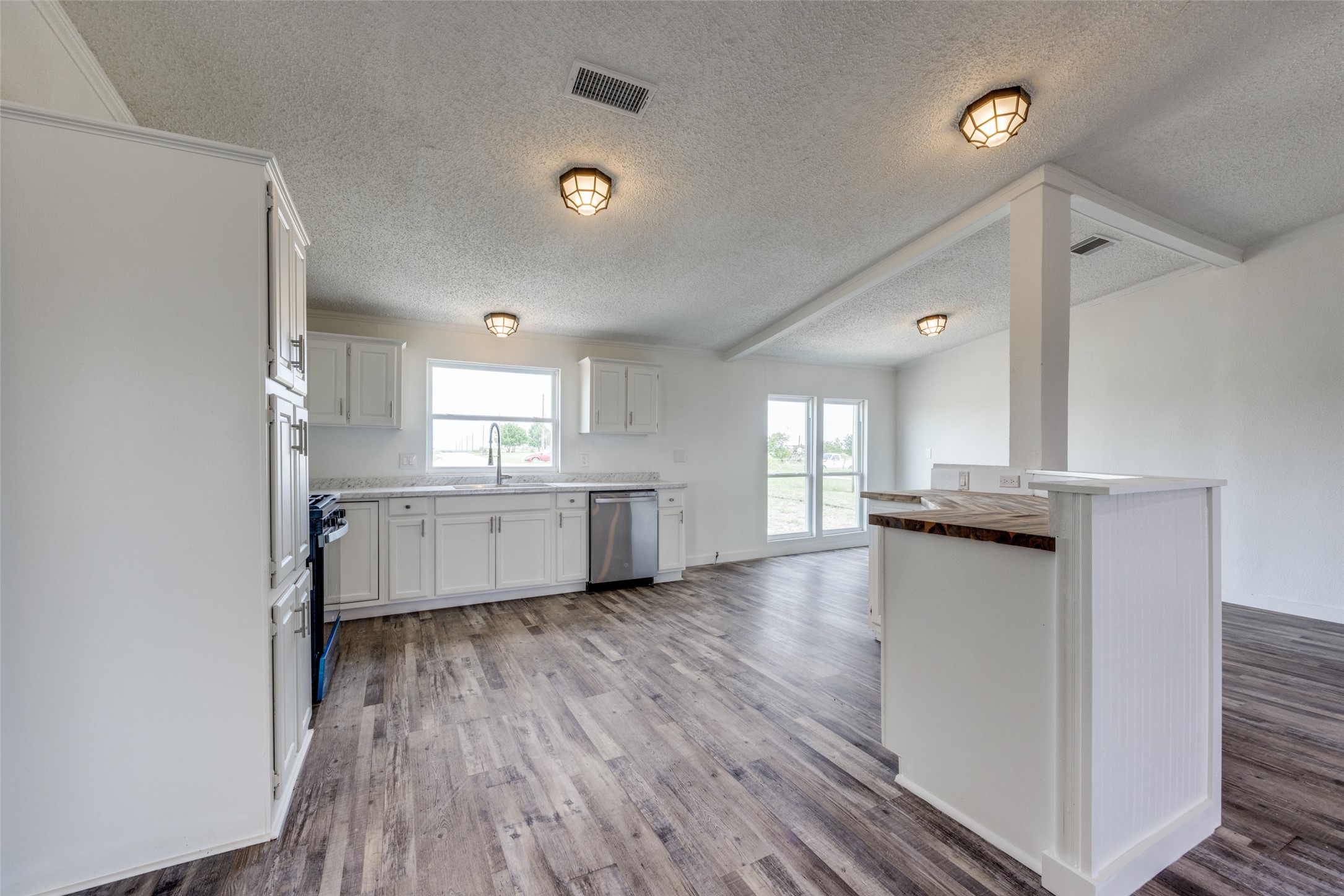 140 Terri Drive Collinsville TX 76233