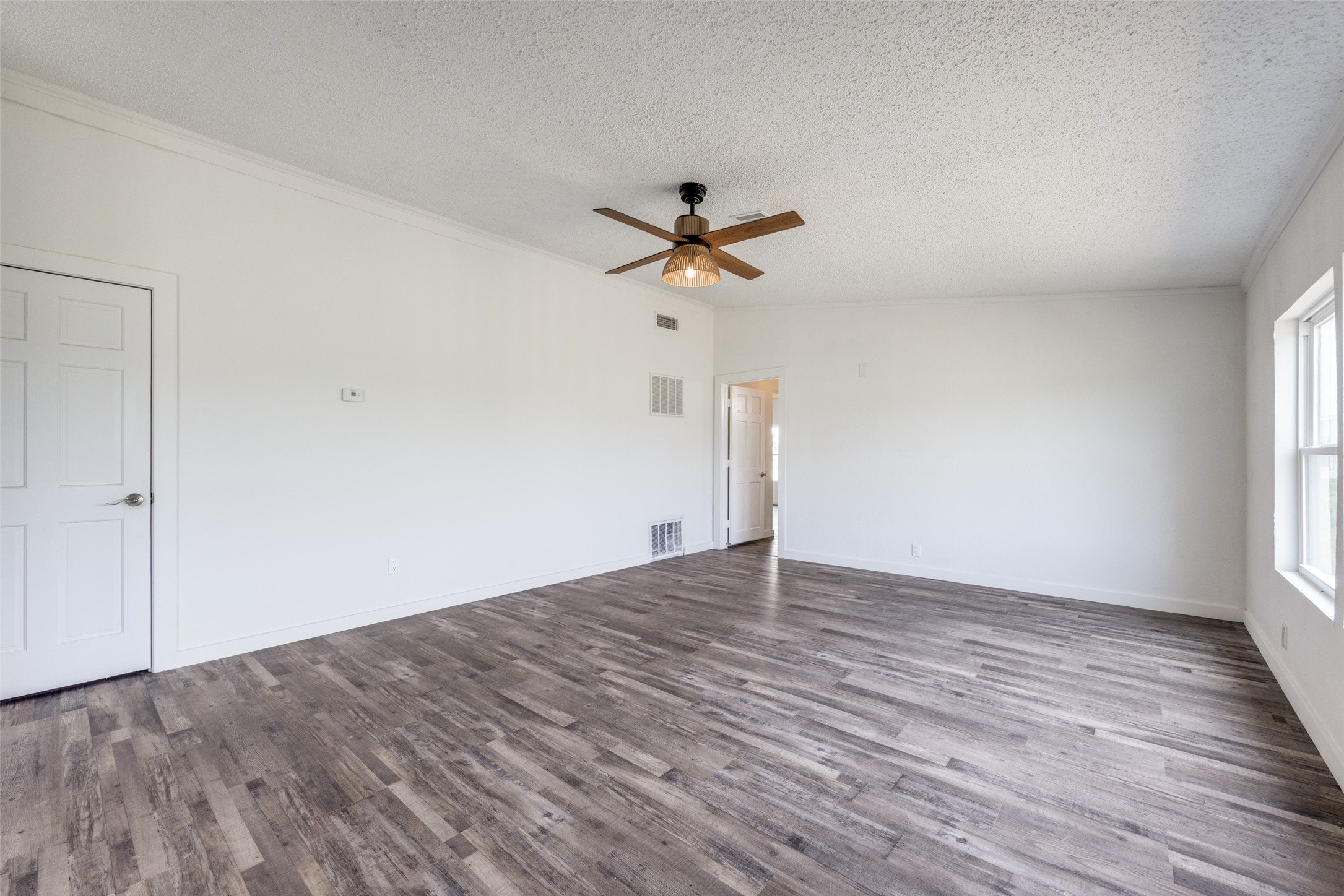 140 Terri Drive Collinsville TX 76233