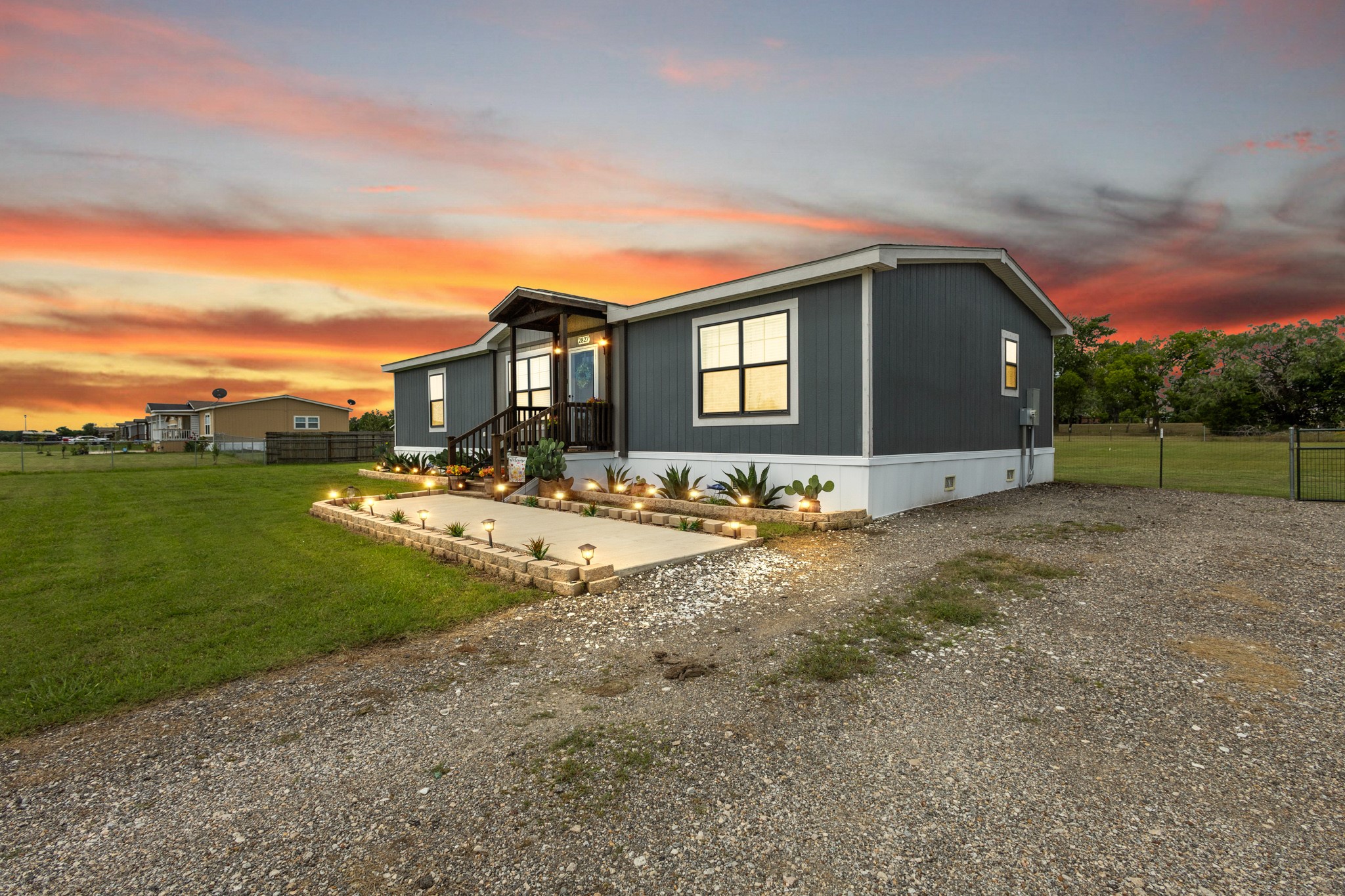 2827 Grays Prairie Lane Scurry TX 75158
