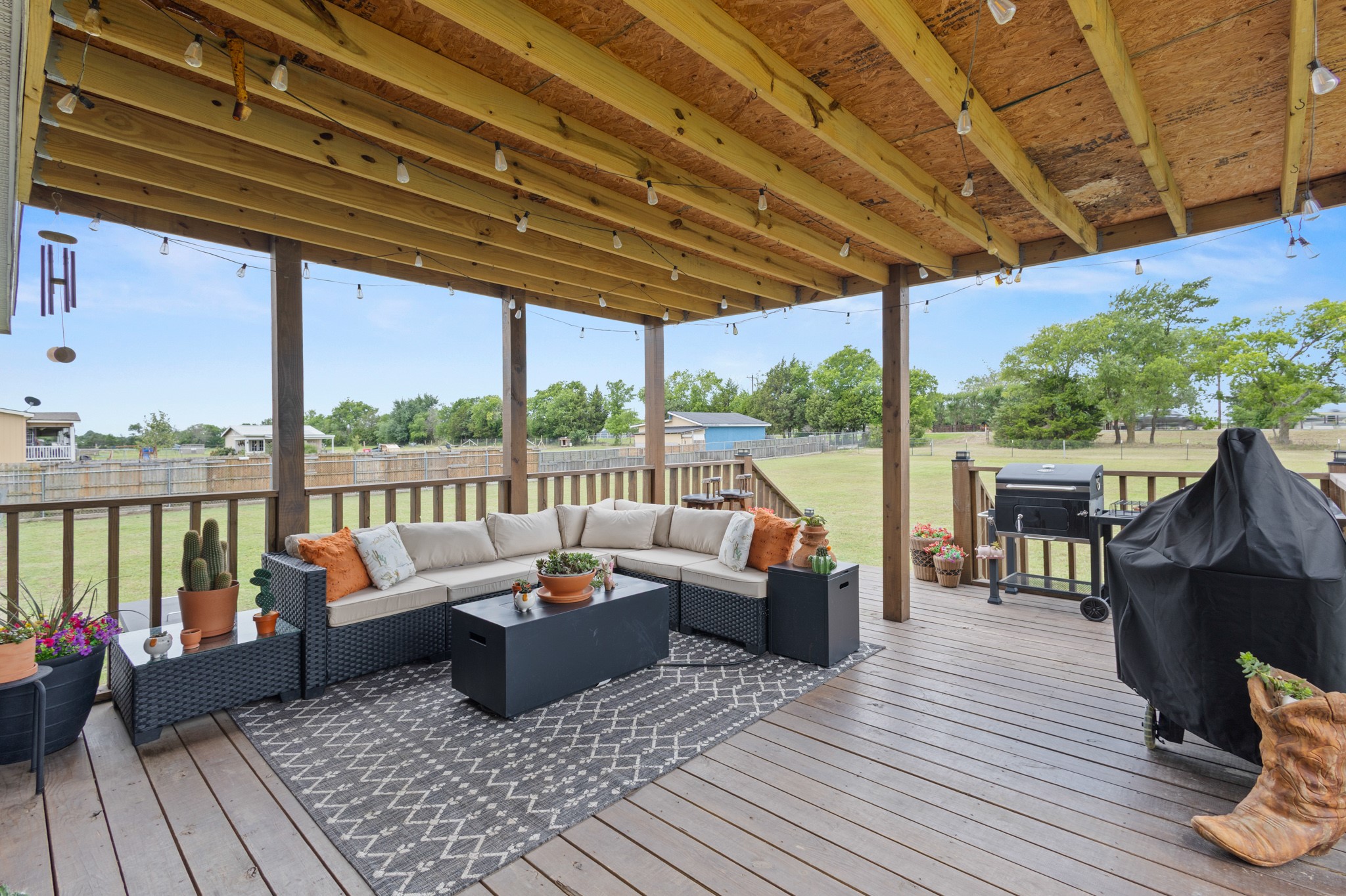 2827 Grays Prairie Lane Scurry TX 75158