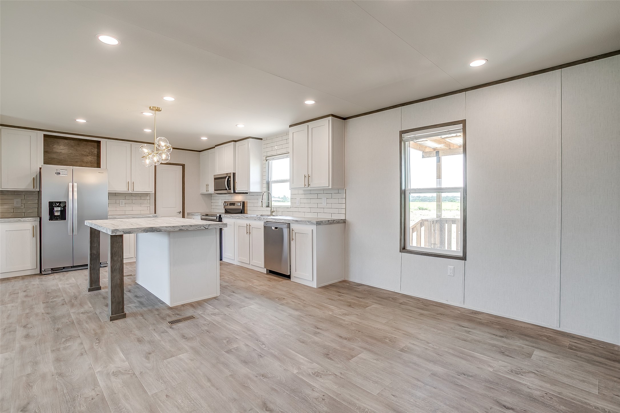 61 Kenzi Drive Mineral Wells TX 76067
