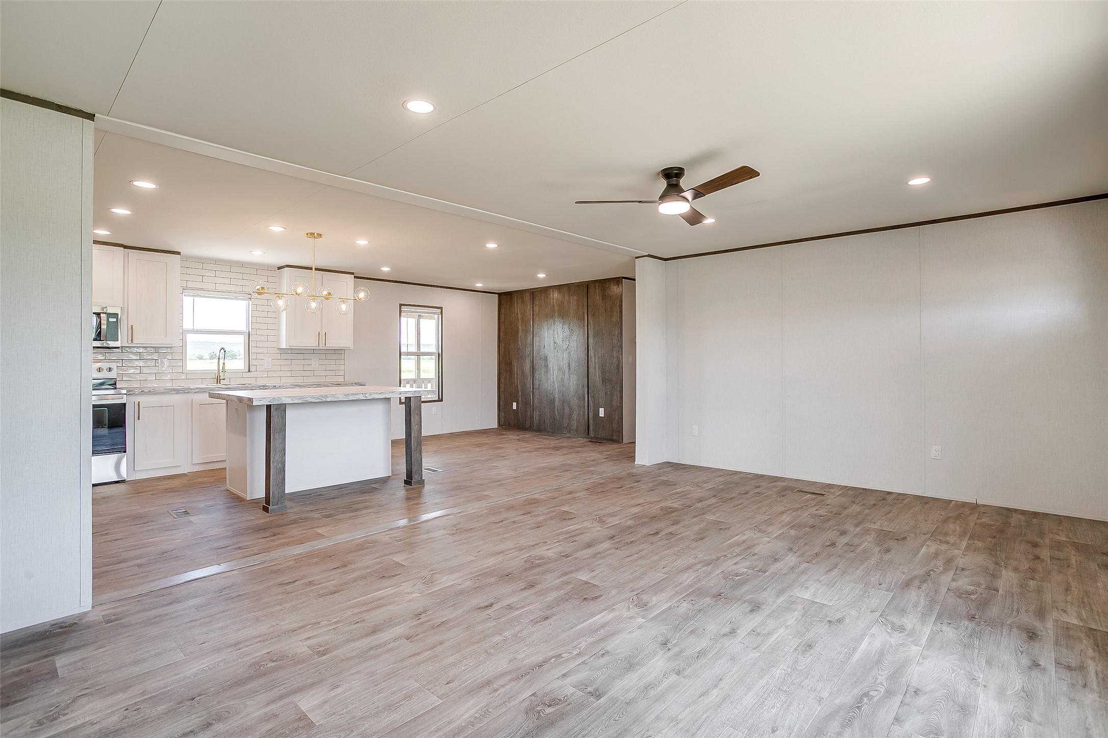 61 Kenzi Drive Mineral Wells TX 76067