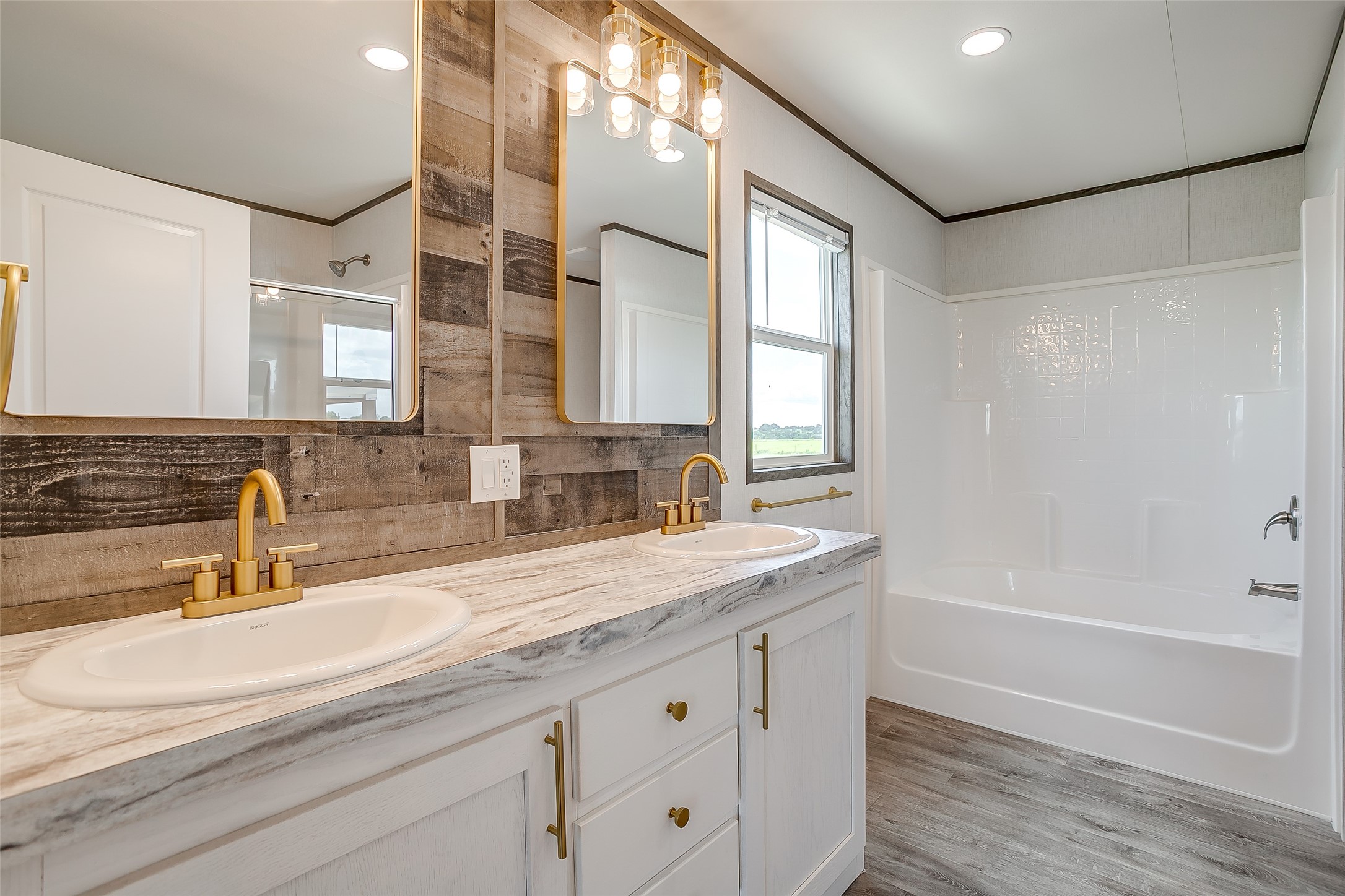 61 Kenzi Drive Mineral Wells TX 76067