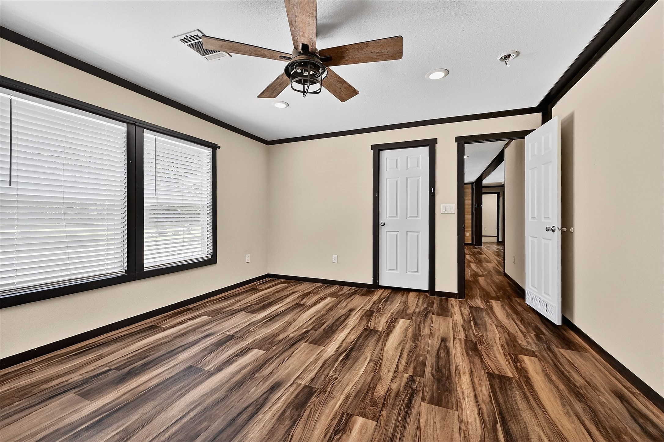 2869 Ranch Road Whitesboro TX 76273
