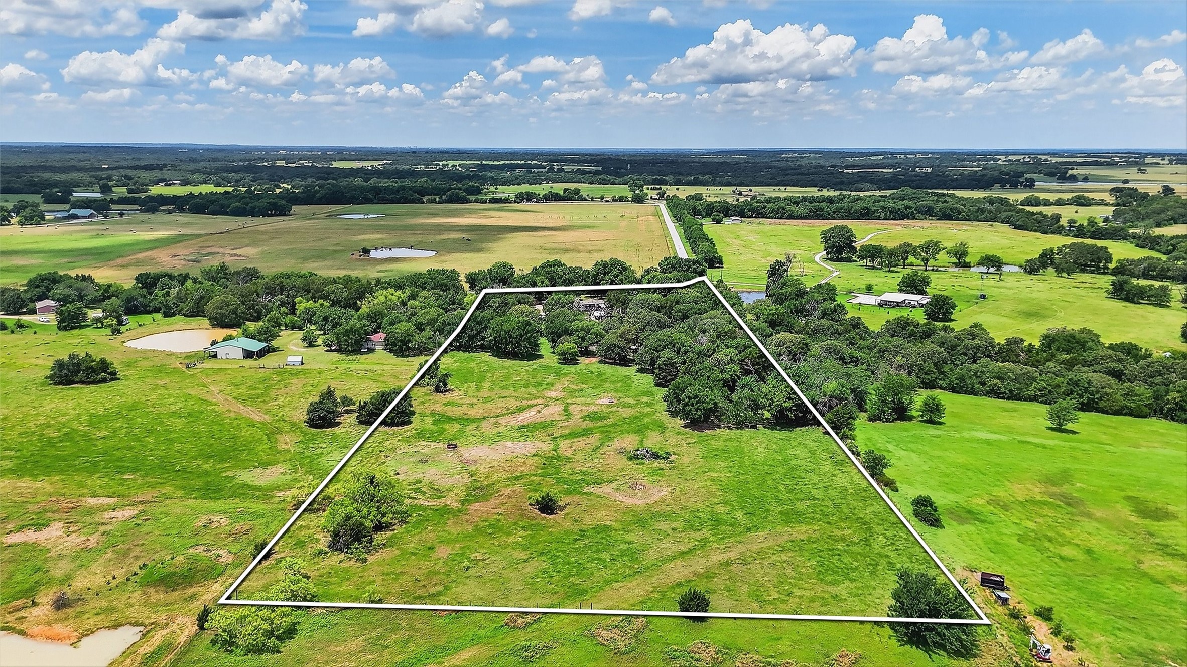 2869 Ranch Road Whitesboro TX 76273