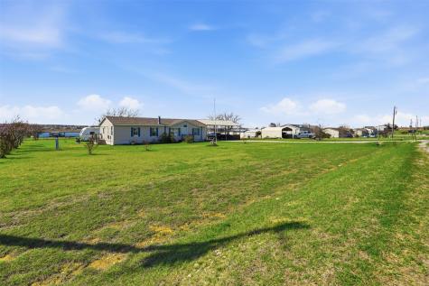 9121 Montana Street Joshua TX 76058