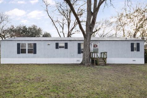 515 S 10th Avenue Teague TX 75860