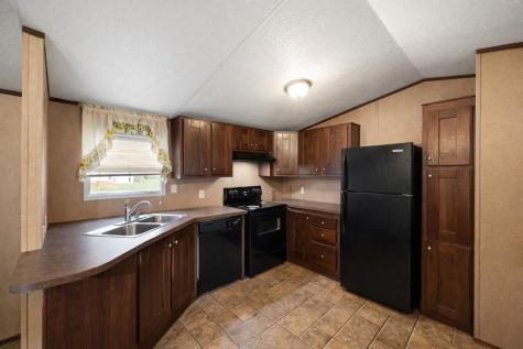 515 S 10th Avenue Teague TX 75860