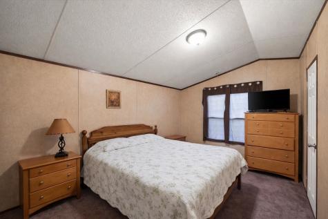 515 S 10th Avenue Teague TX 75860