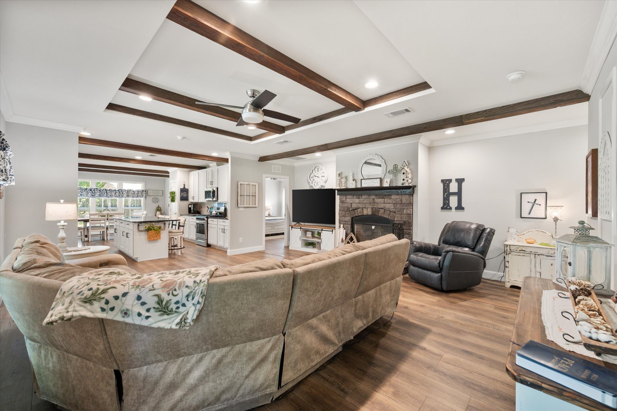 140 Private Raod 207 Fairfield TX 75840