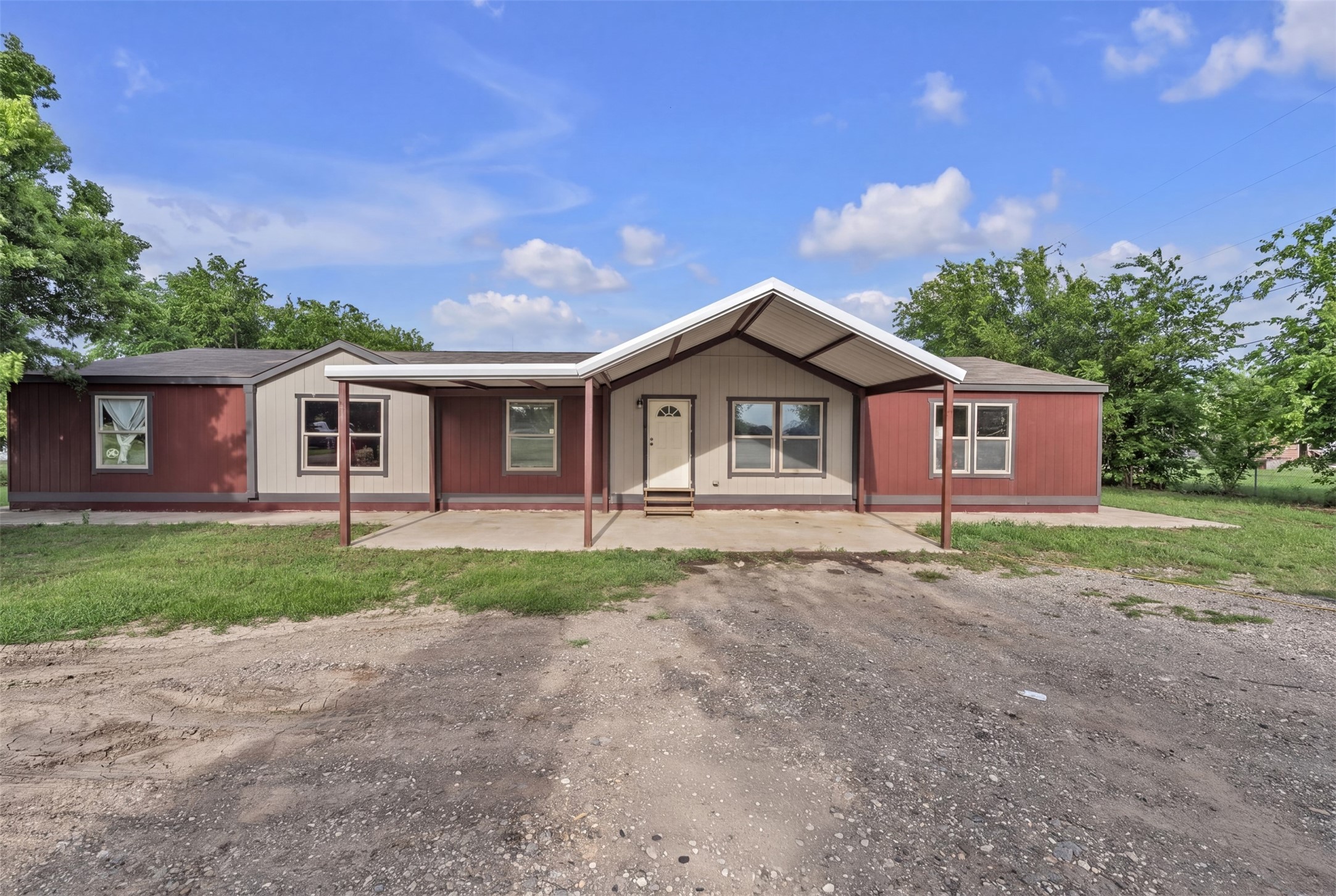 9600 High Road Joshua TX 76058