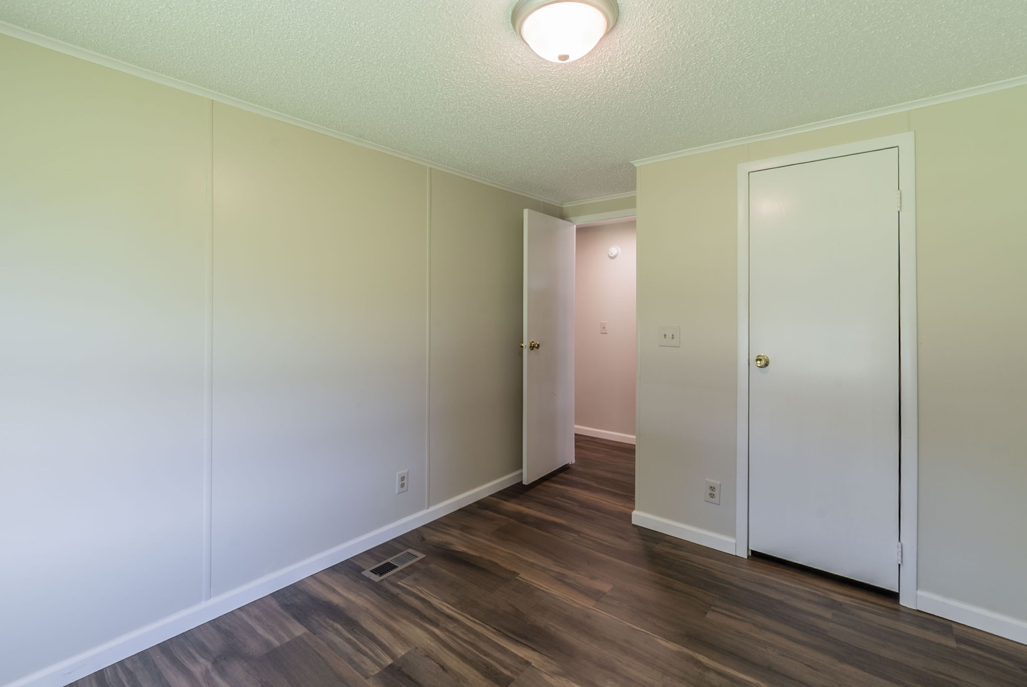 203 Harbor View Court Granbury TX 76048