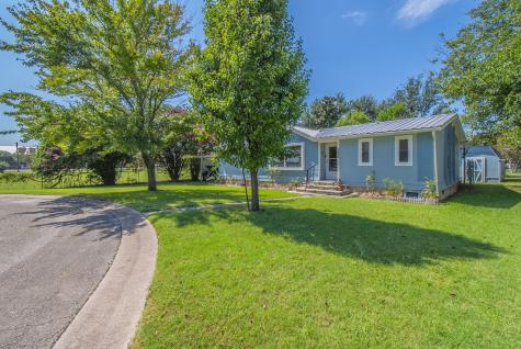 203 Harbor View Court Granbury TX 76048