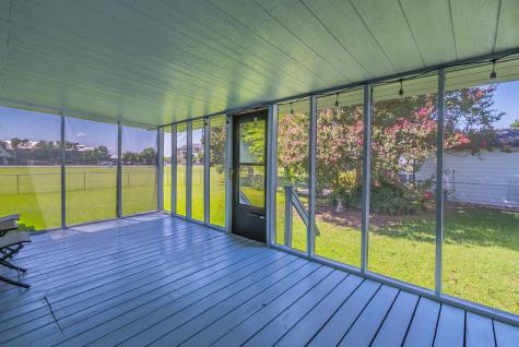 203 Harbor View Court Granbury TX 76048