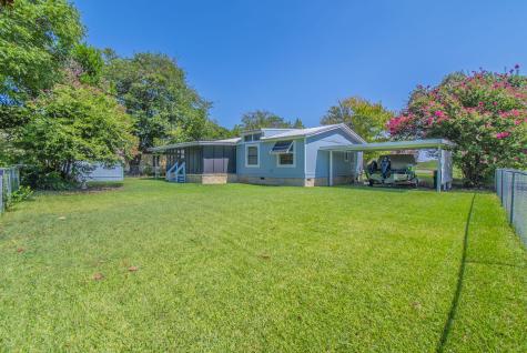 203 Harbor View Court Granbury TX 76048