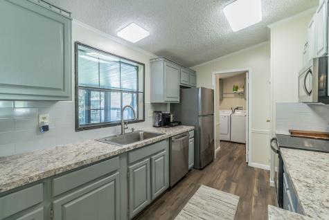 203 Harbor View Court Granbury TX 76048