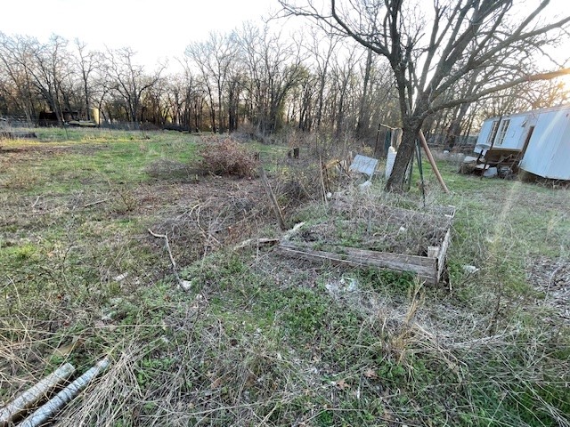 240 County Road 4847 Newark TX 76071
